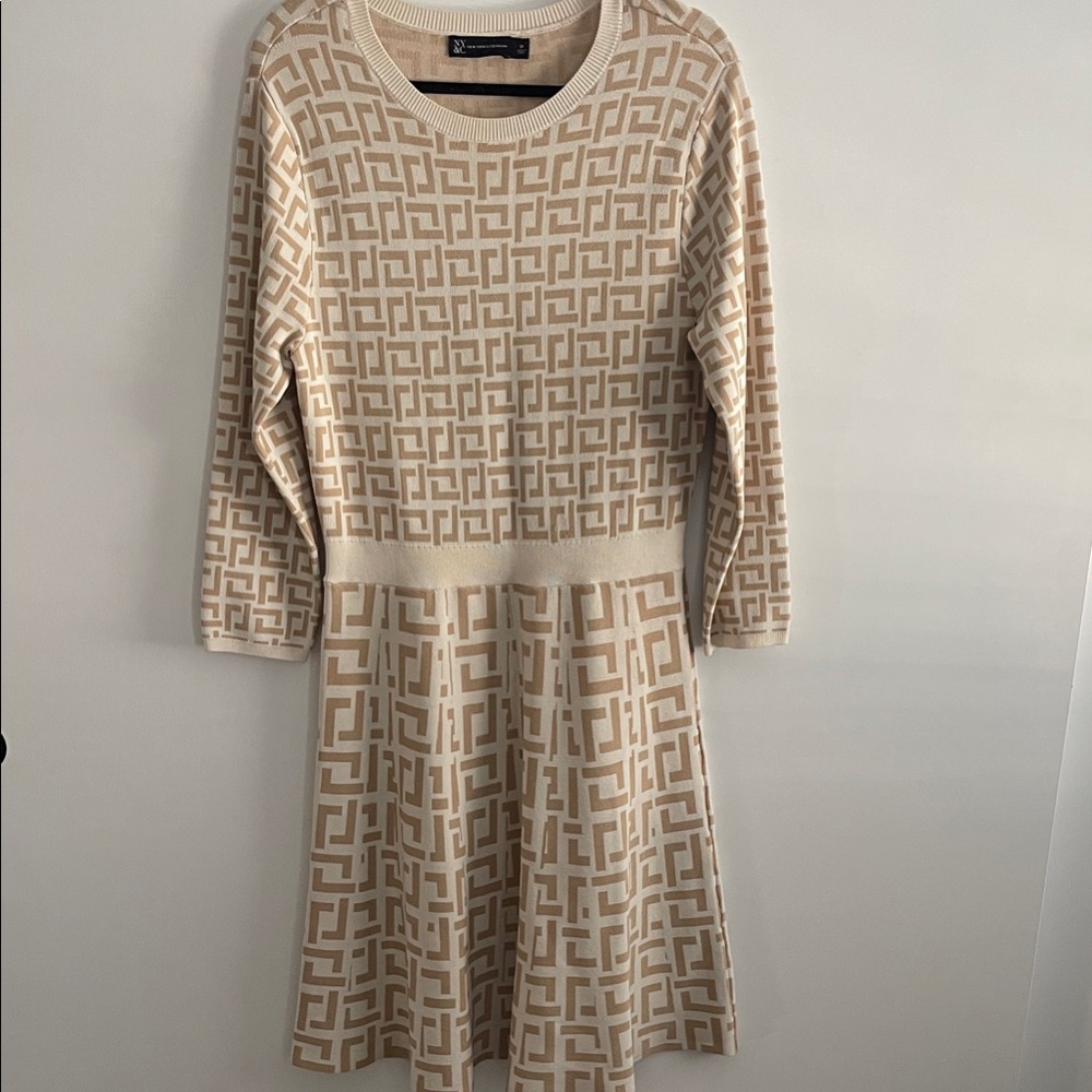 New York & Co. Knit Dress Beige A-Line Flared Bottom Women's Size M